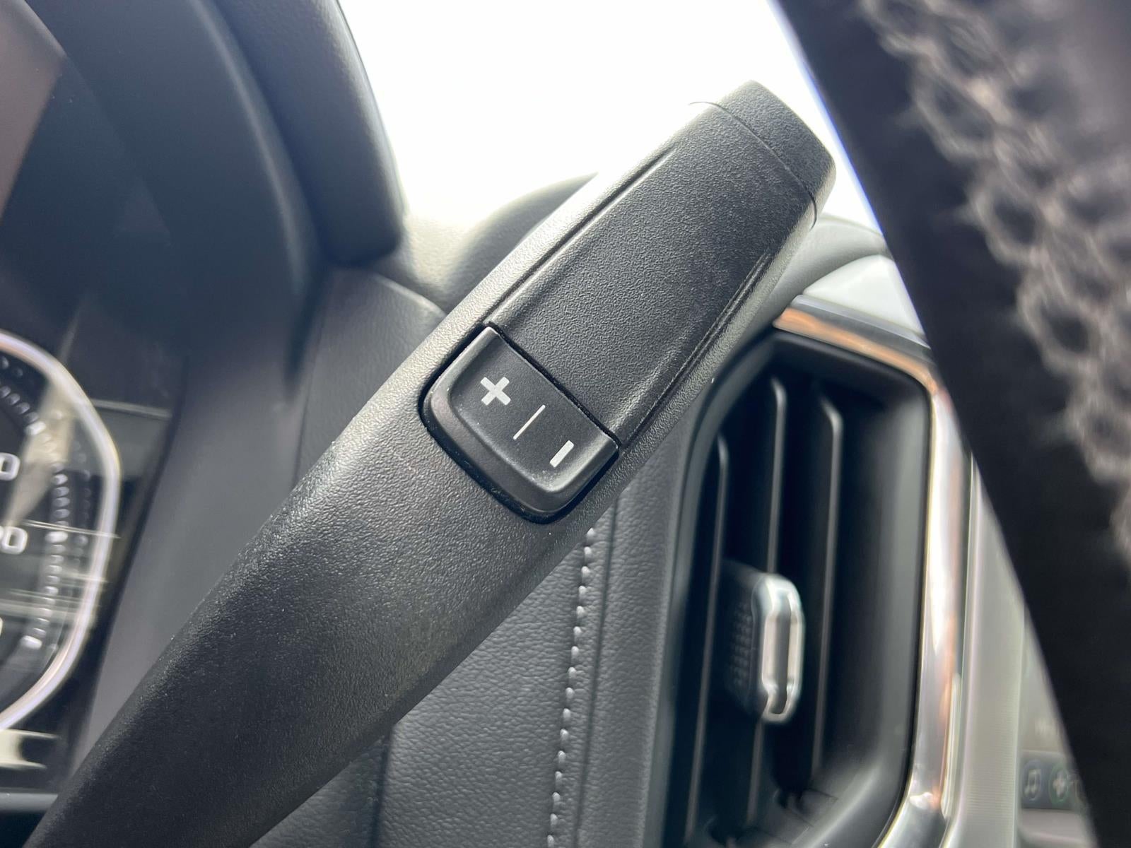 2020 GMC Sierra 1500 4WD Crew Cab Short Box Elevation