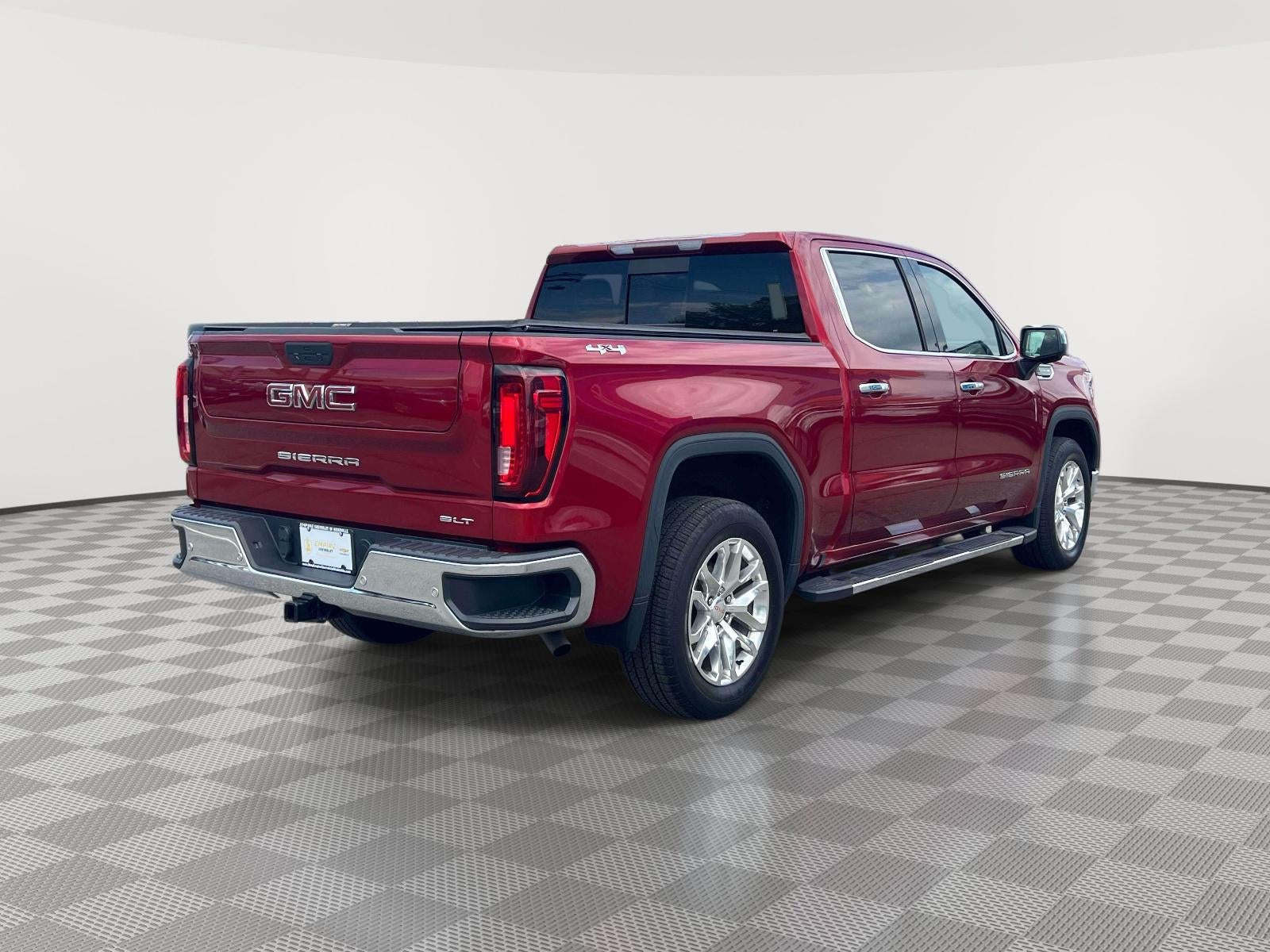 2021 GMC Sierra 1500 4WD Crew Cab Short Box SLT