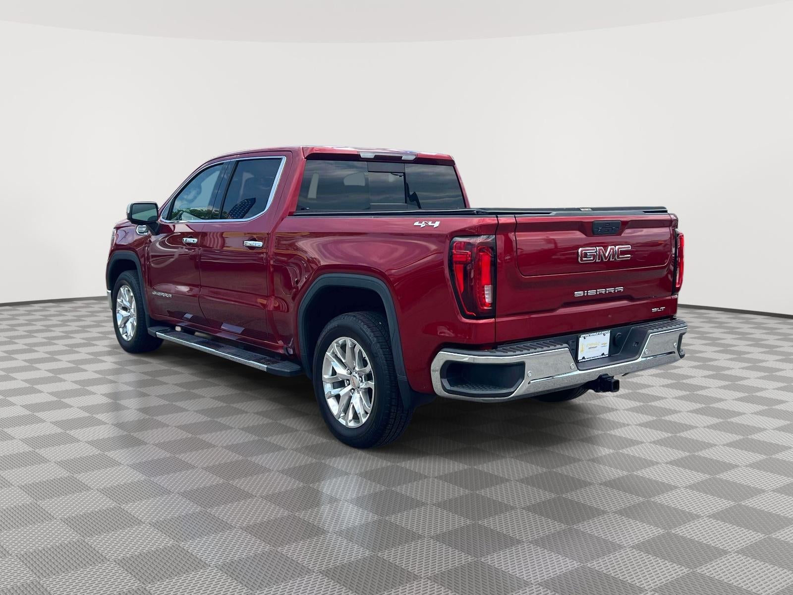 2021 GMC Sierra 1500 4WD Crew Cab Short Box SLT