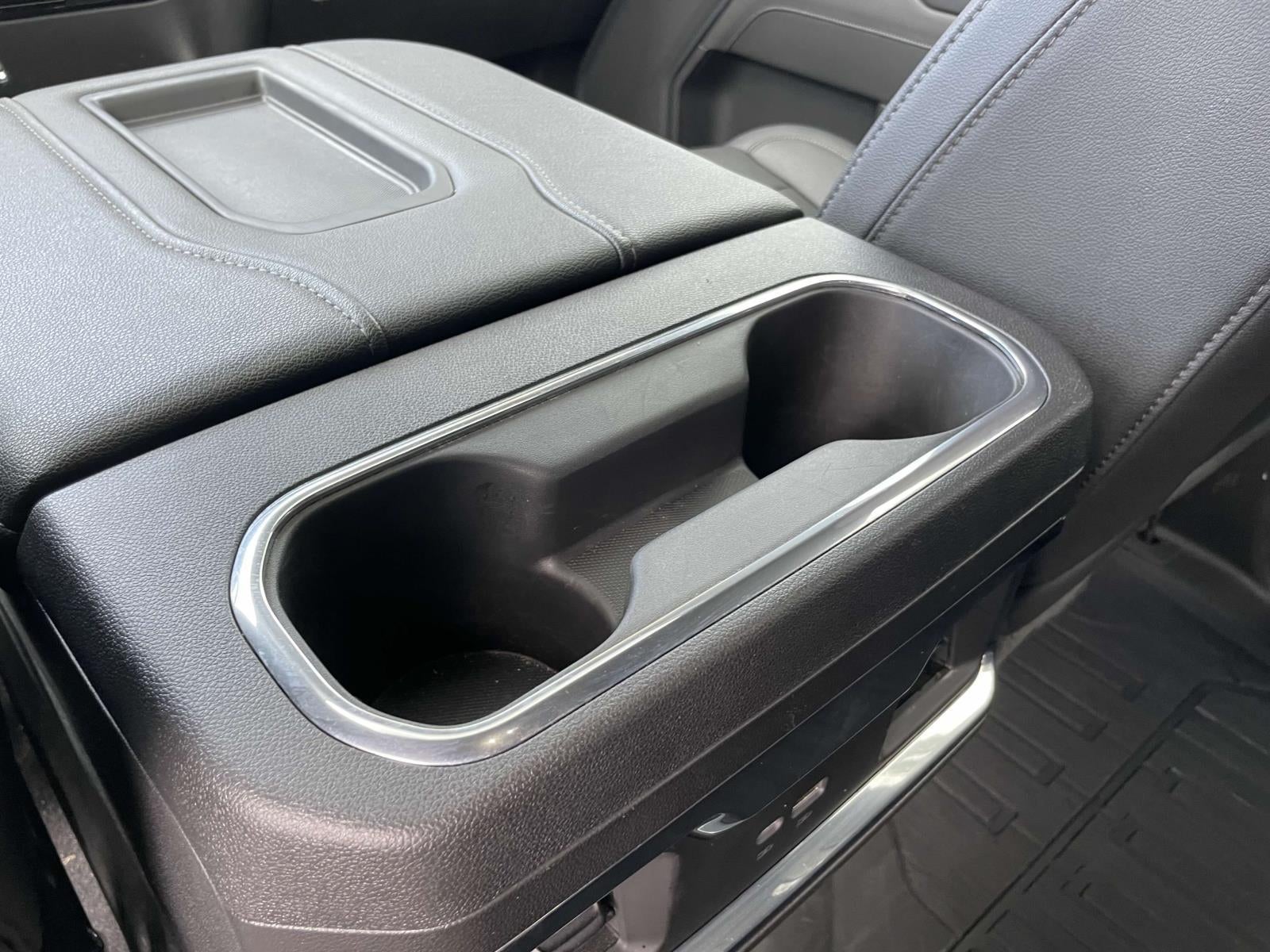 2022 GMC Sierra 1500 4WD Crew Cab Short Box Elevation
