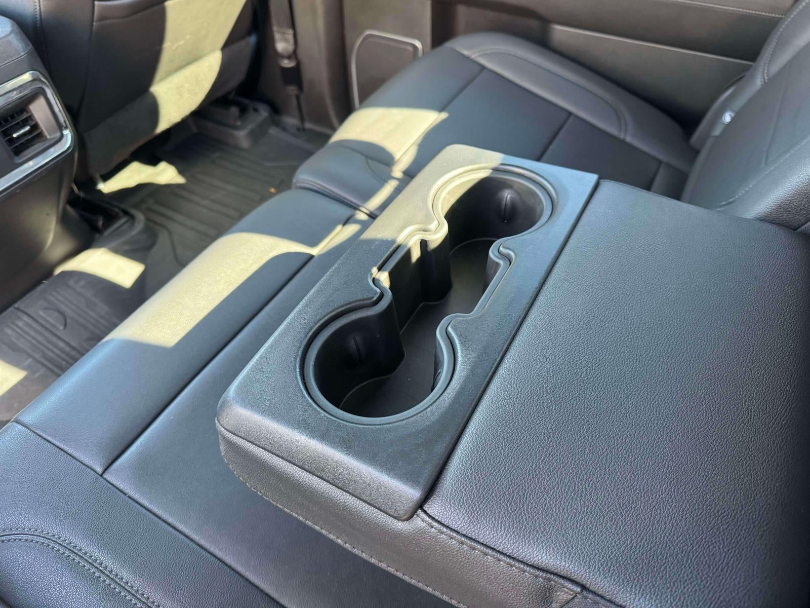 2022 GMC Sierra 1500 4WD Crew Cab Short Box Elevation