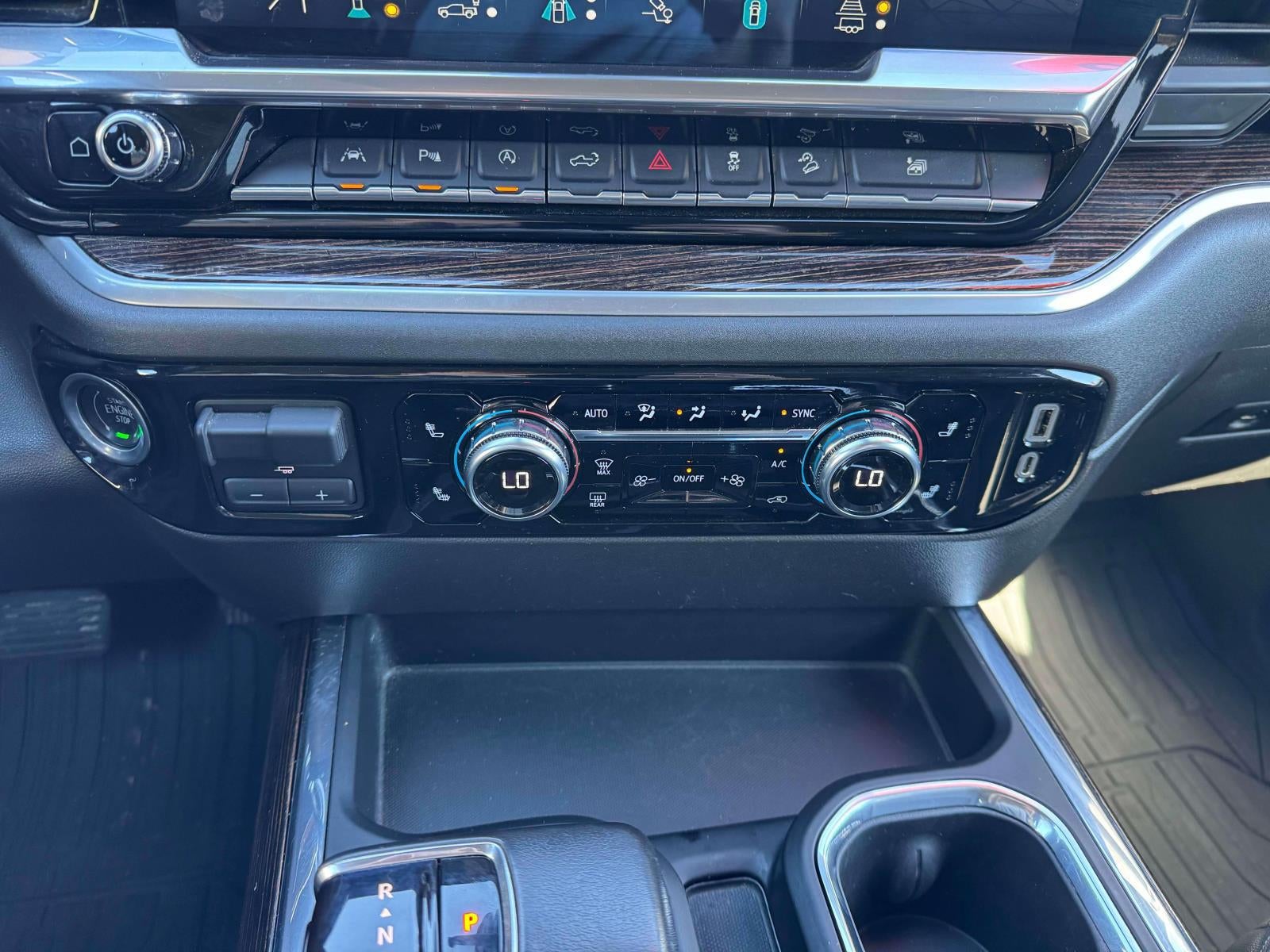 2022 GMC Sierra 1500 4WD Crew Cab Short Box Elevation