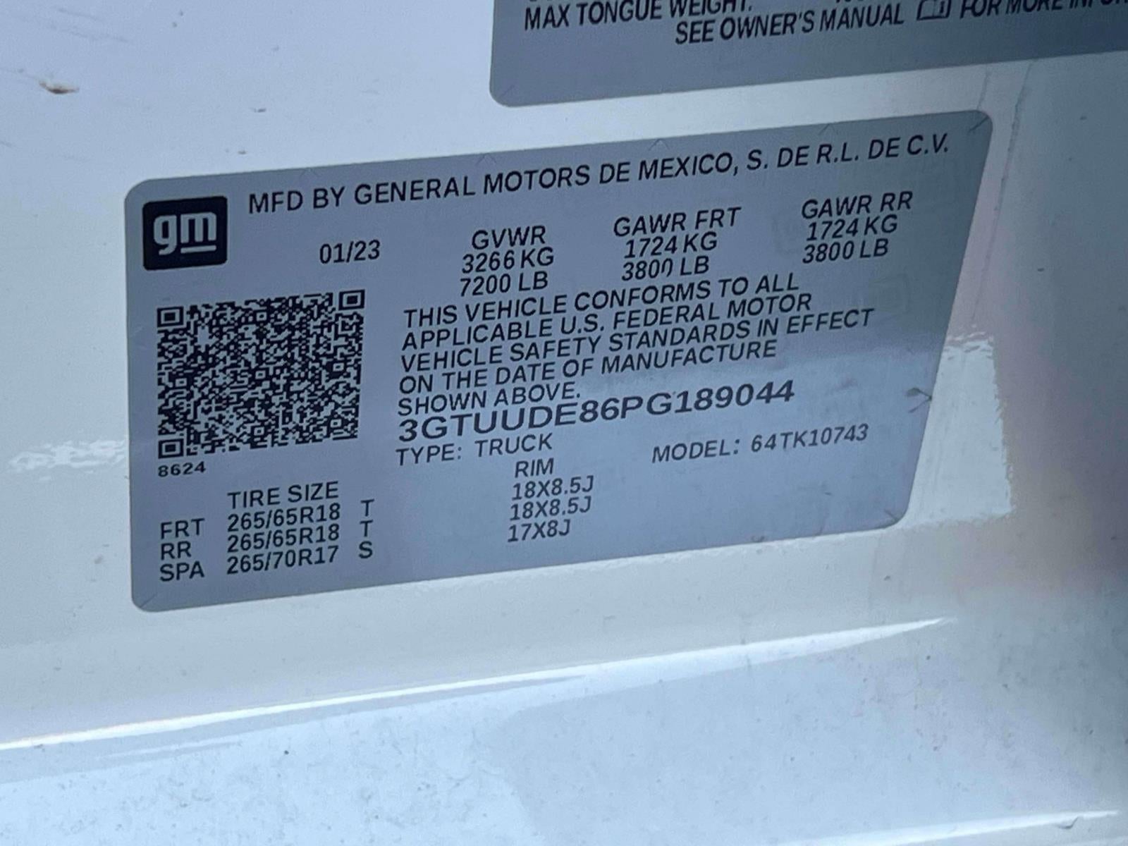 2023 GMC Sierra 1500 4WD Crew Cab Standard Box SLT