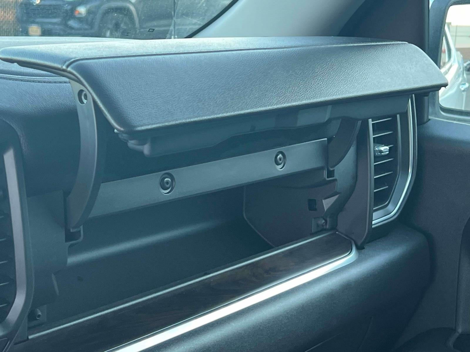 2023 GMC Sierra 1500 4WD Crew Cab Standard Box SLT