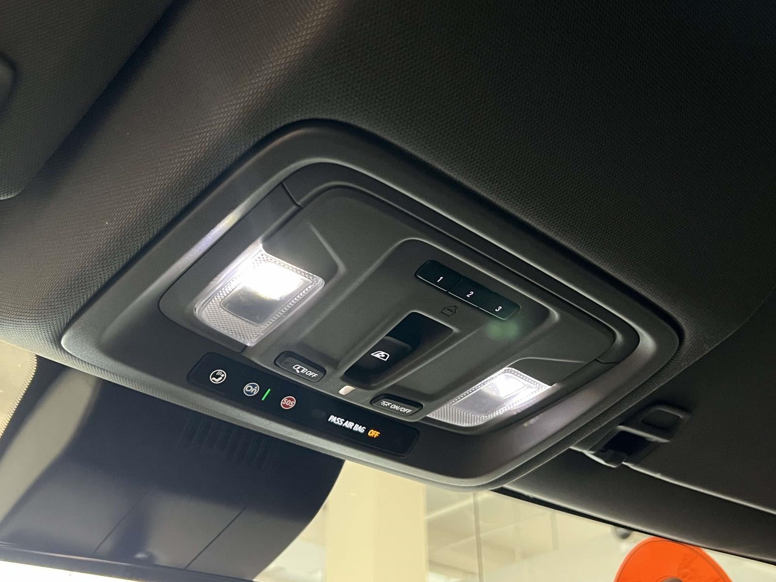 2023 GMC Sierra 1500 4WD Crew Cab Short Box Denali