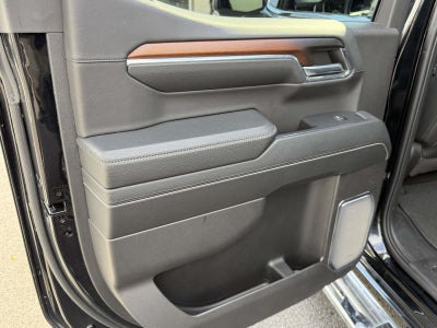 2024 GMC Sierra 1500 4WD Crew Cab Short Box Denali