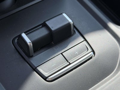 2024 GMC Sierra 1500 4WD Crew Cab Short Box Denali