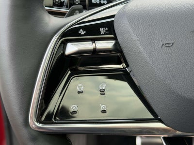 2025 Cadillac OPTIQ Luxury 1 AWD