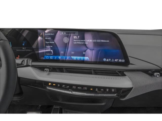 2025 Cadillac OPTIQ Luxury 1 AWD