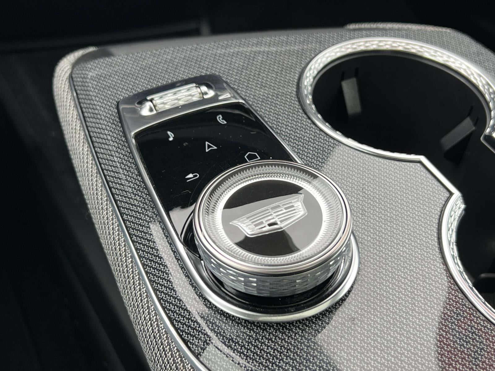 2025 Cadillac OPTIQ Sport 2 AWD