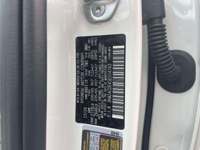 2025 Hyundai Tucson SE