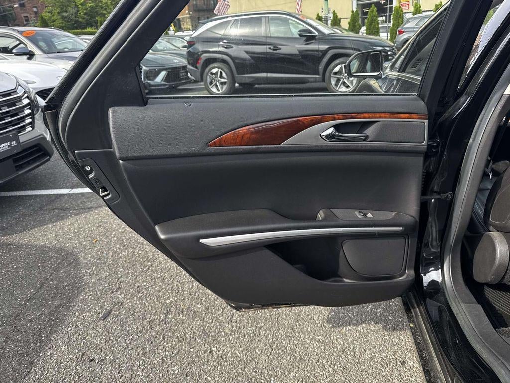 2013 Lincoln MKZ Base