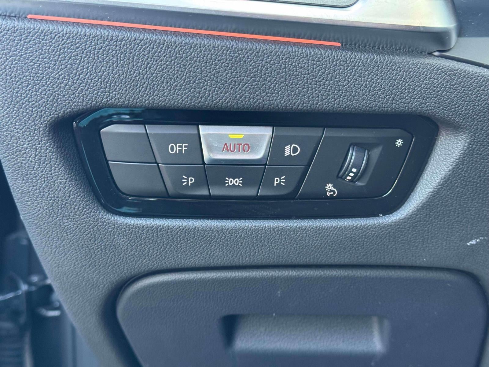 2021 BMW 330i xDrive