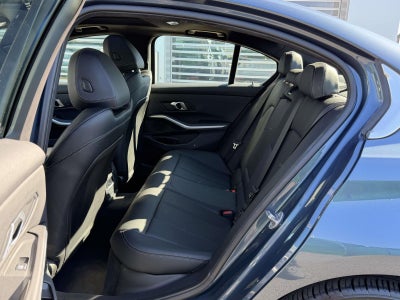2025 BMW 330i 330i
