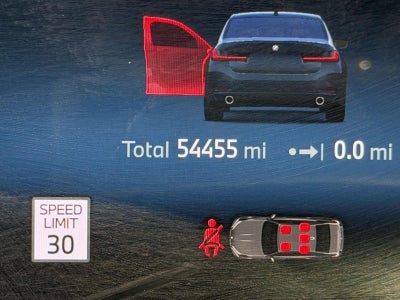 2025 BMW 330i 330i