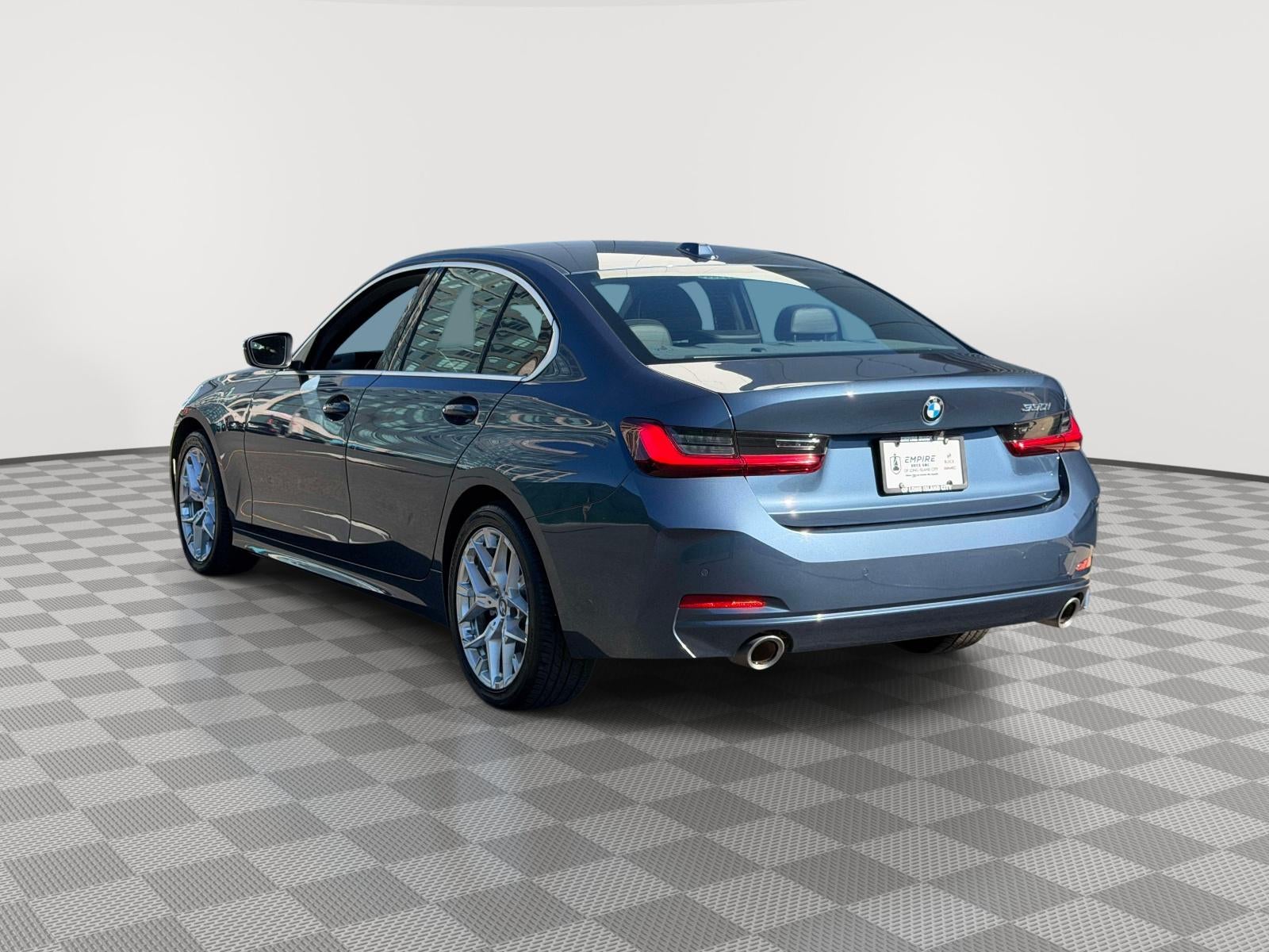 2025 BMW 330i 330i