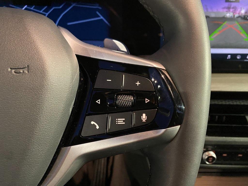 2025 BMW 330i xDrive