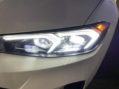 2025 BMW 330i xDrive