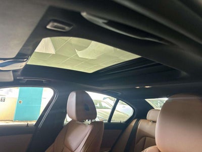 2026 BMW 330i xDrive NA
