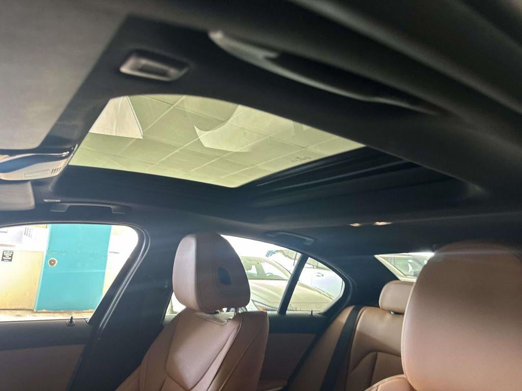 2026 BMW 330i xDrive NA