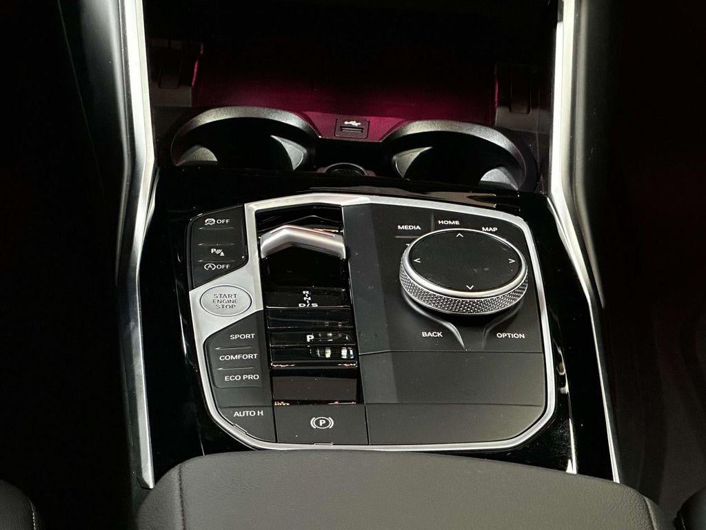 2024 BMW 330i xDrive