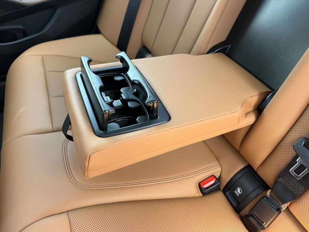 2023 BMW 330i xDrive
