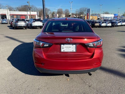 2019 Toyota Yaris Sedan LE