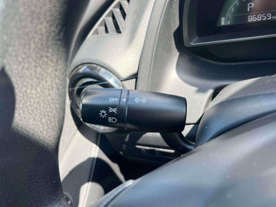 2019 Toyota Yaris L
