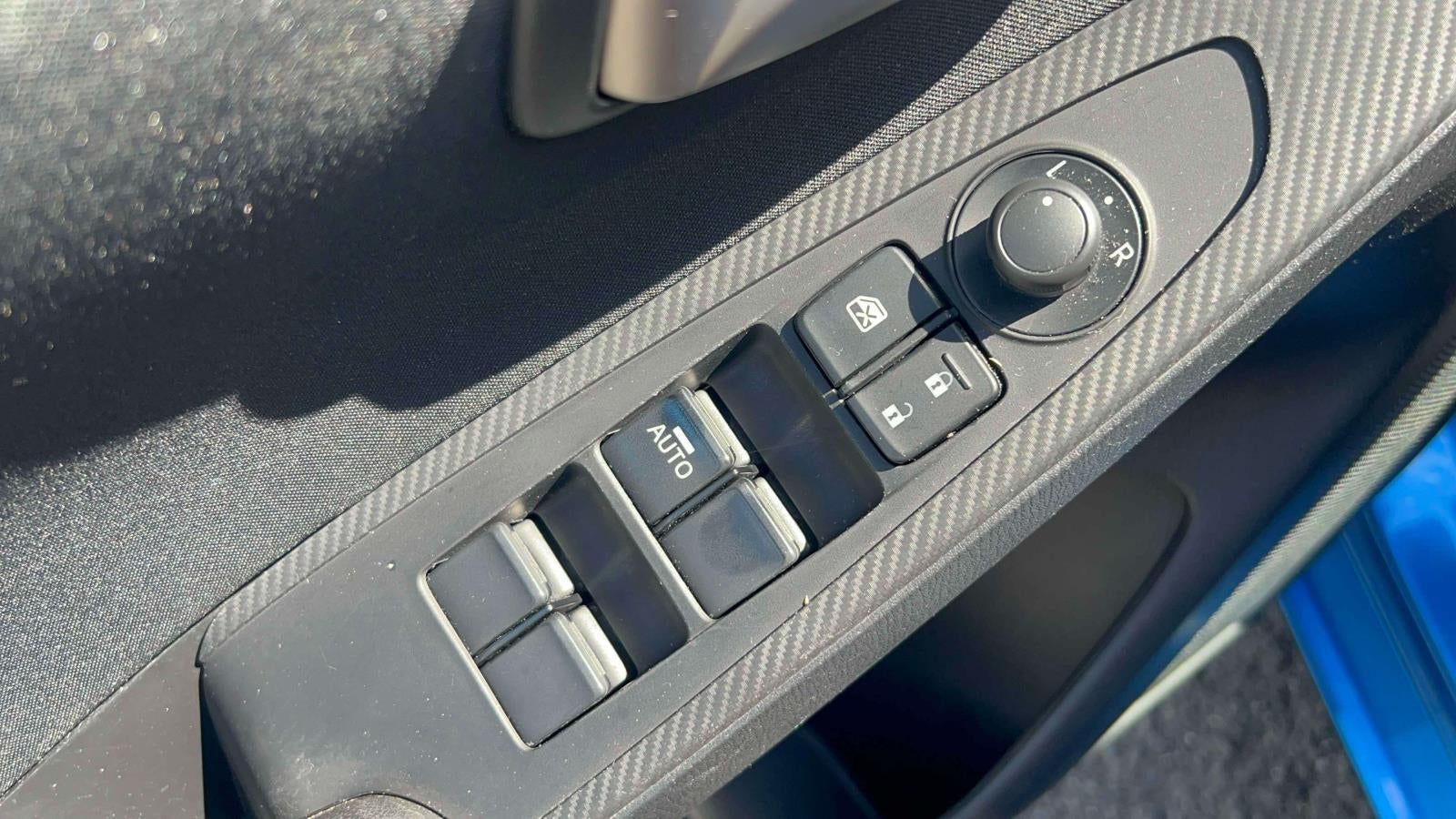 2019 Toyota Yaris L