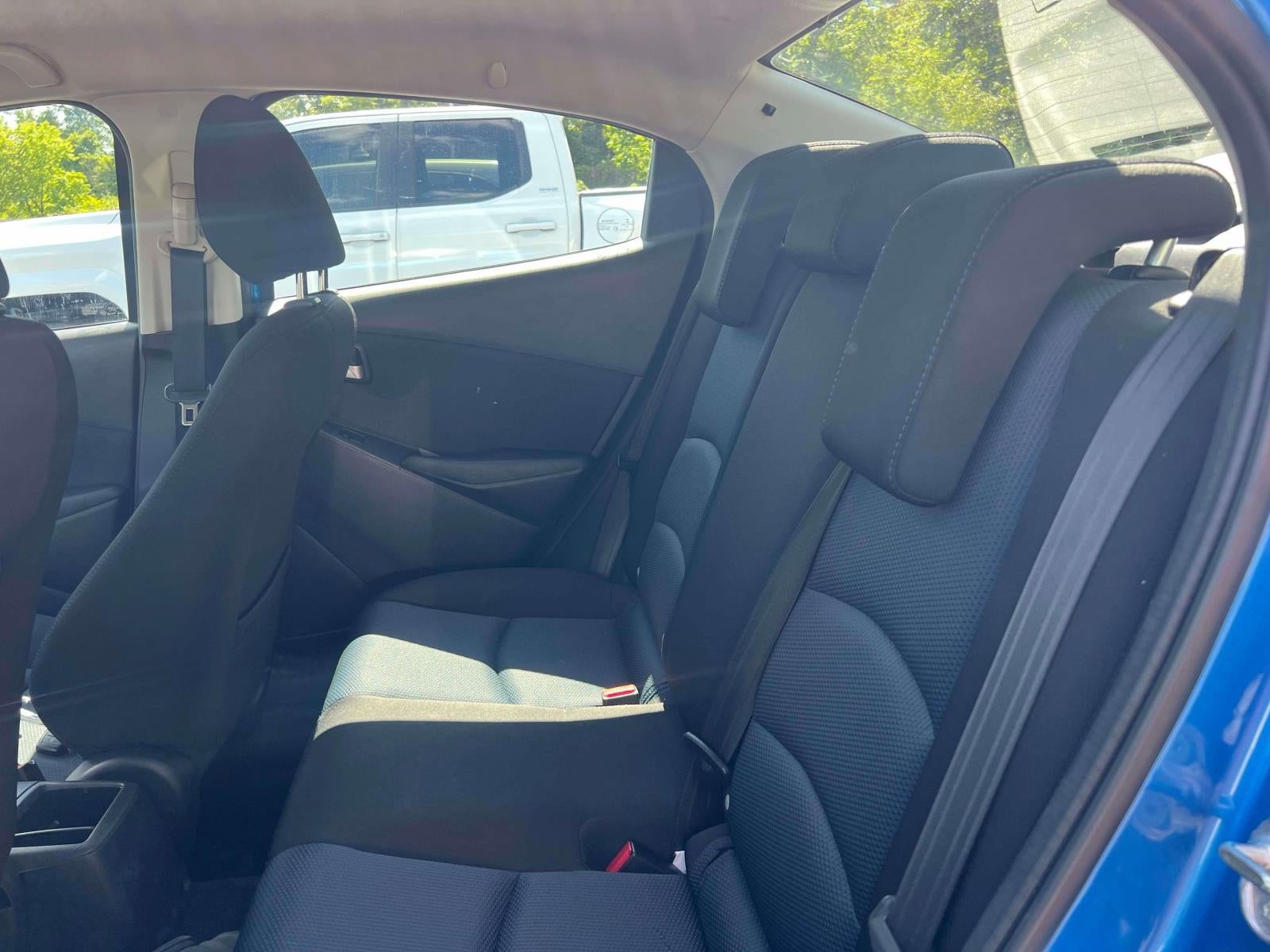 2019 Toyota Yaris L