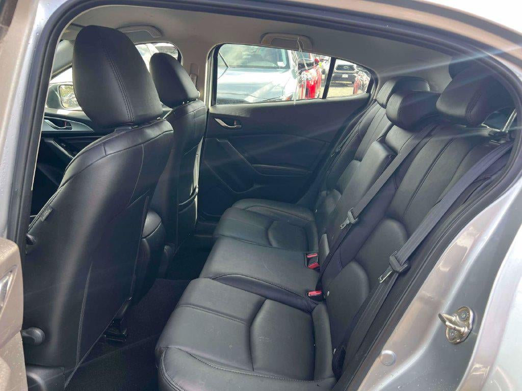 2018 Mazda Mazda3 5-Door Touring