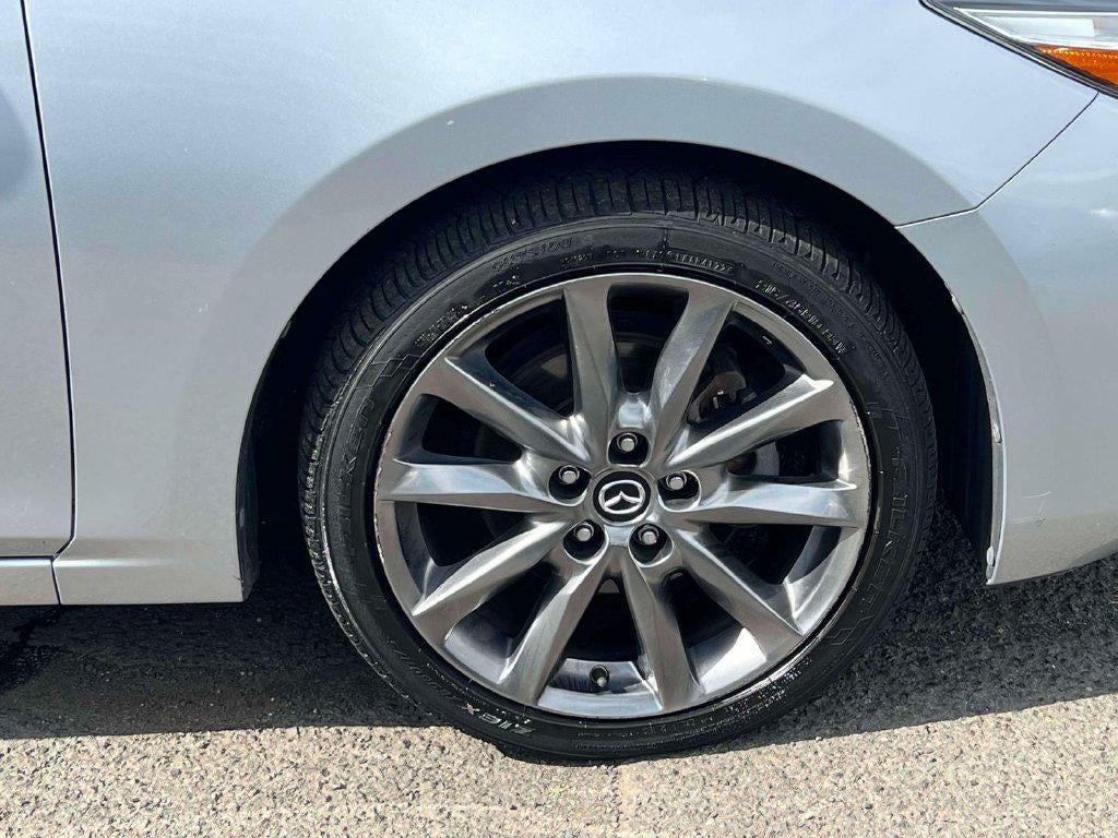2018 Mazda Mazda3 5-Door Touring