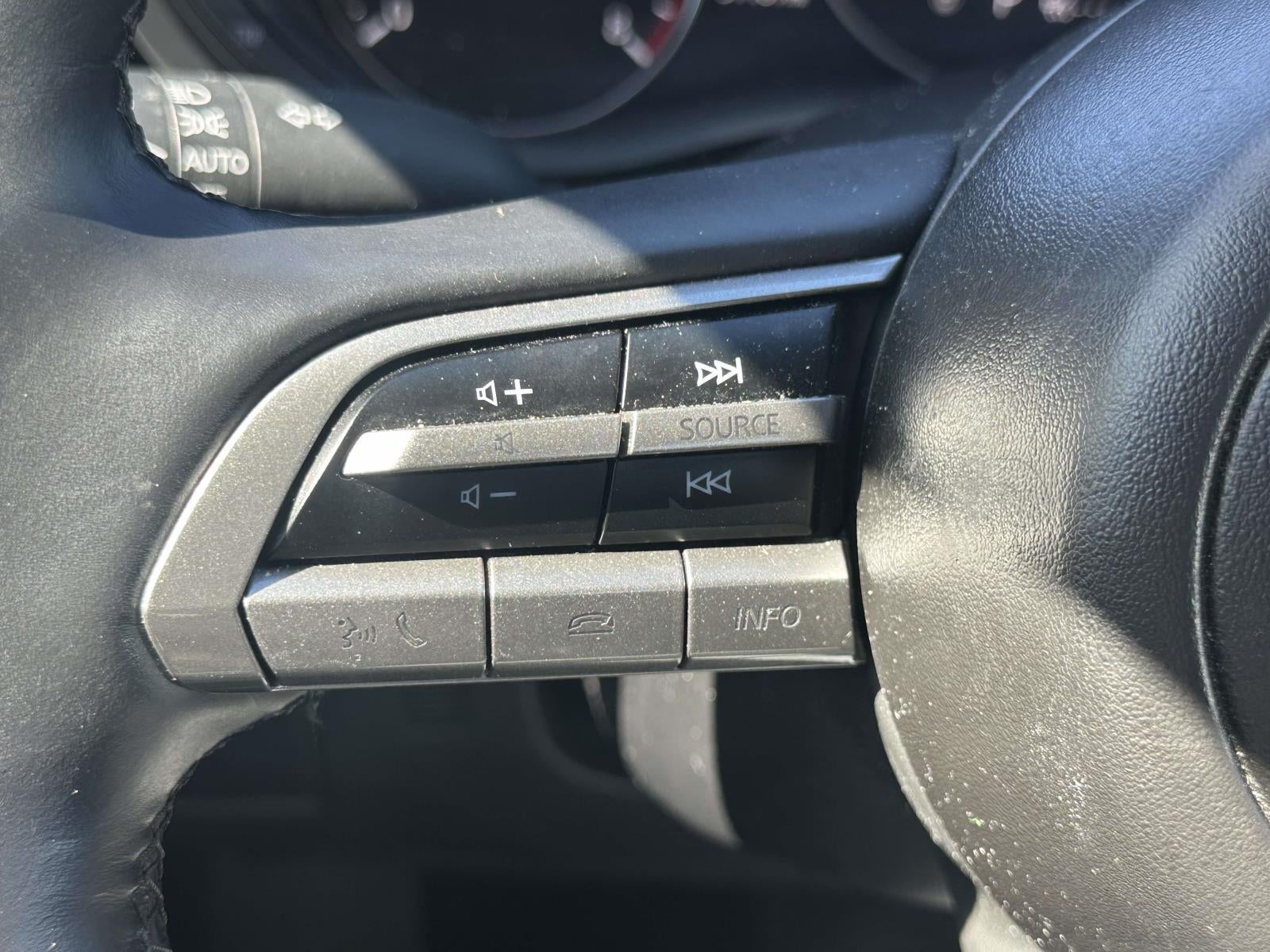 2022 Mazda Mazda3 Sedan Select