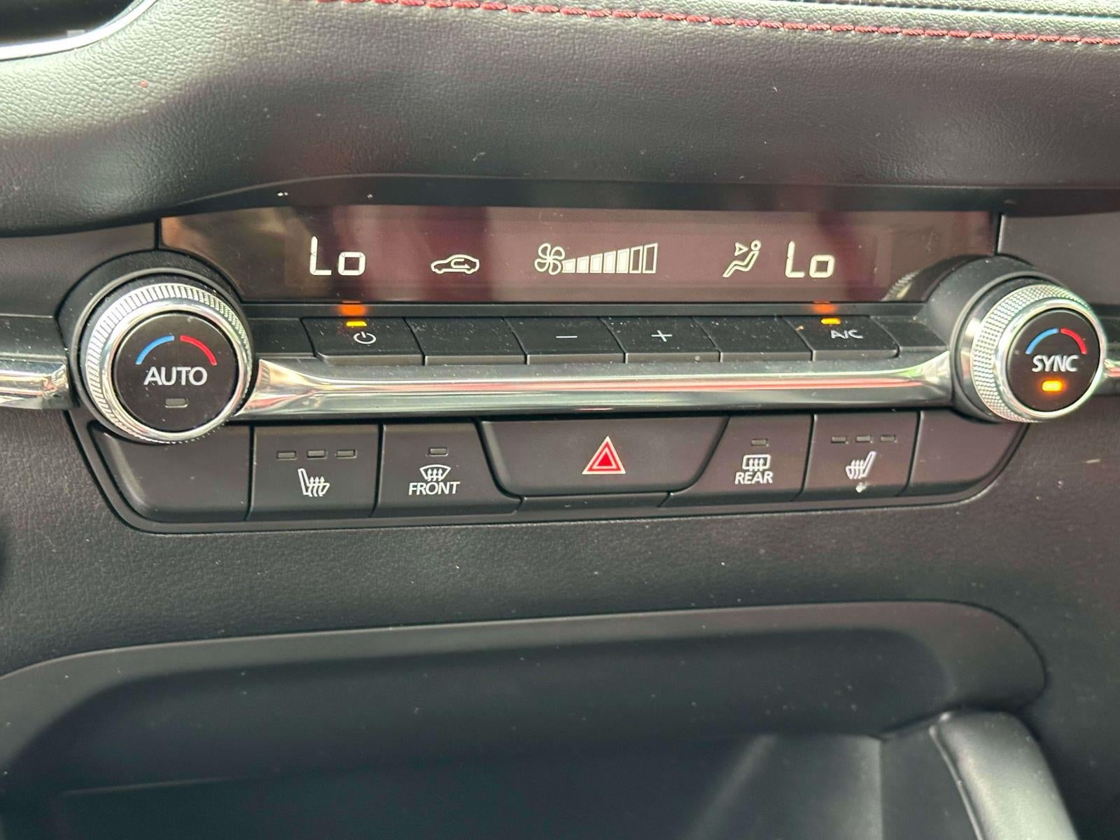 2023 Mazda Mazda3 Sedan 2.5 S Carbon Edition