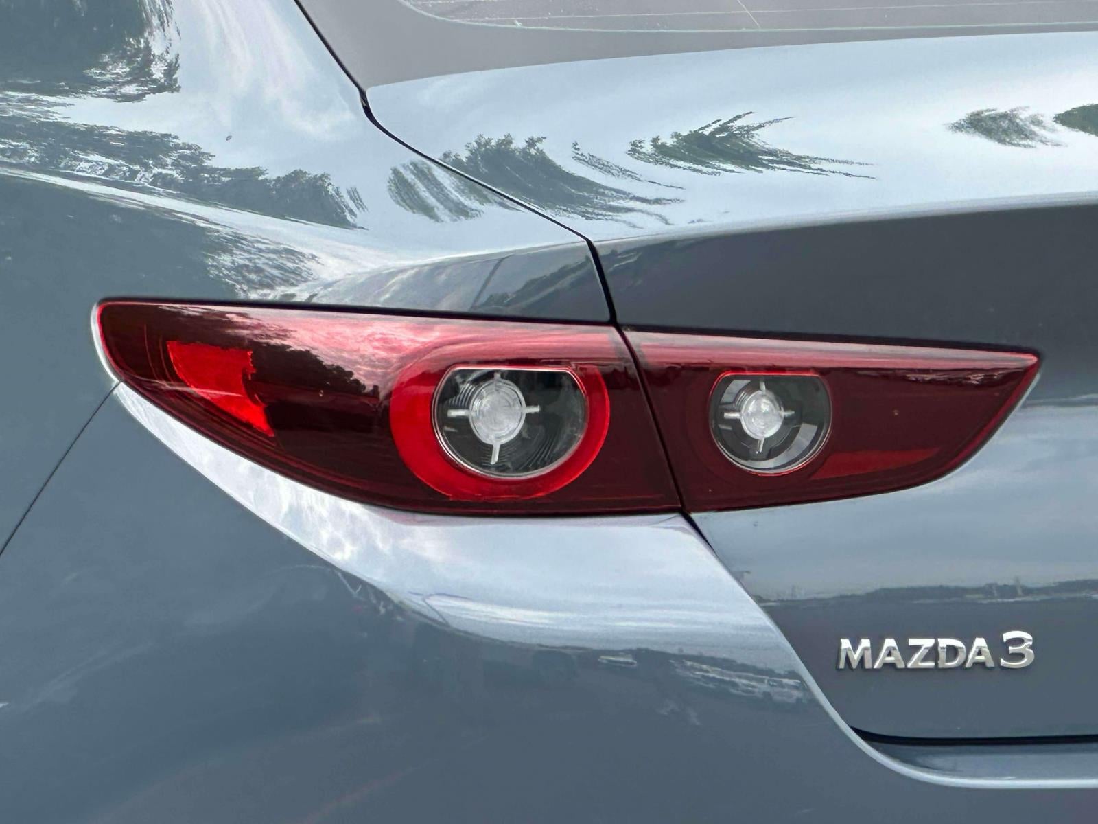 2023 Mazda Mazda3 Sedan 2.5 S Carbon Edition