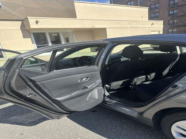 2023 Nissan Sentra S Xtronic CVT