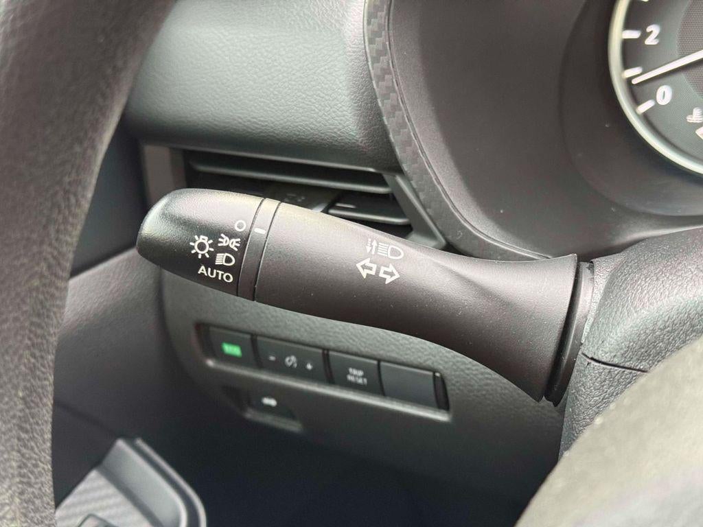 2023 Nissan Sentra S Xtronic CVT