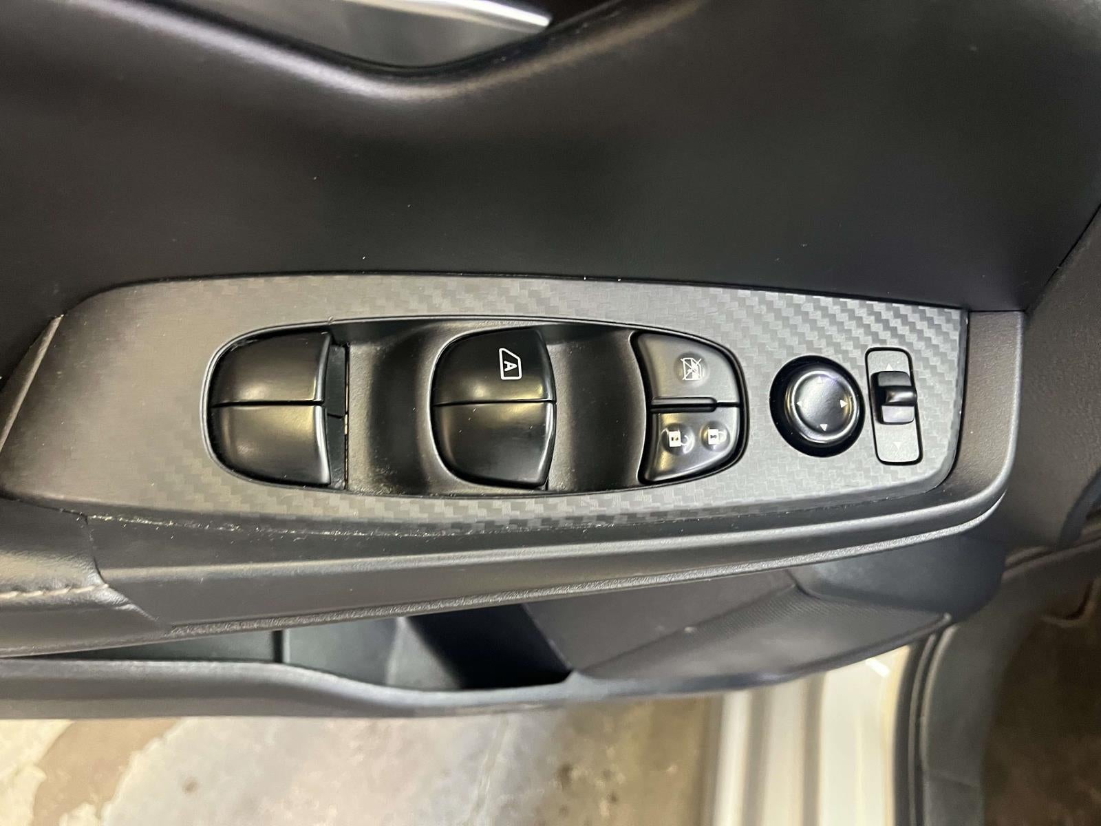 2022 Nissan Sentra SV Xtronic CVT