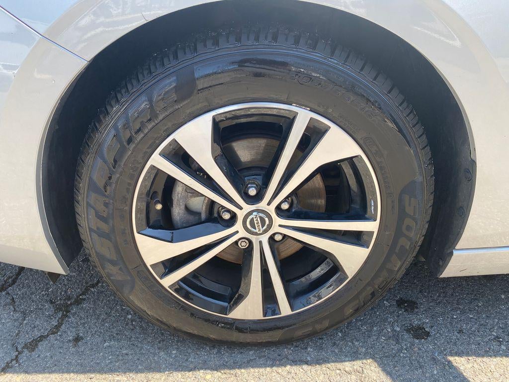 2023 Nissan Sentra SV Xtronic CVT