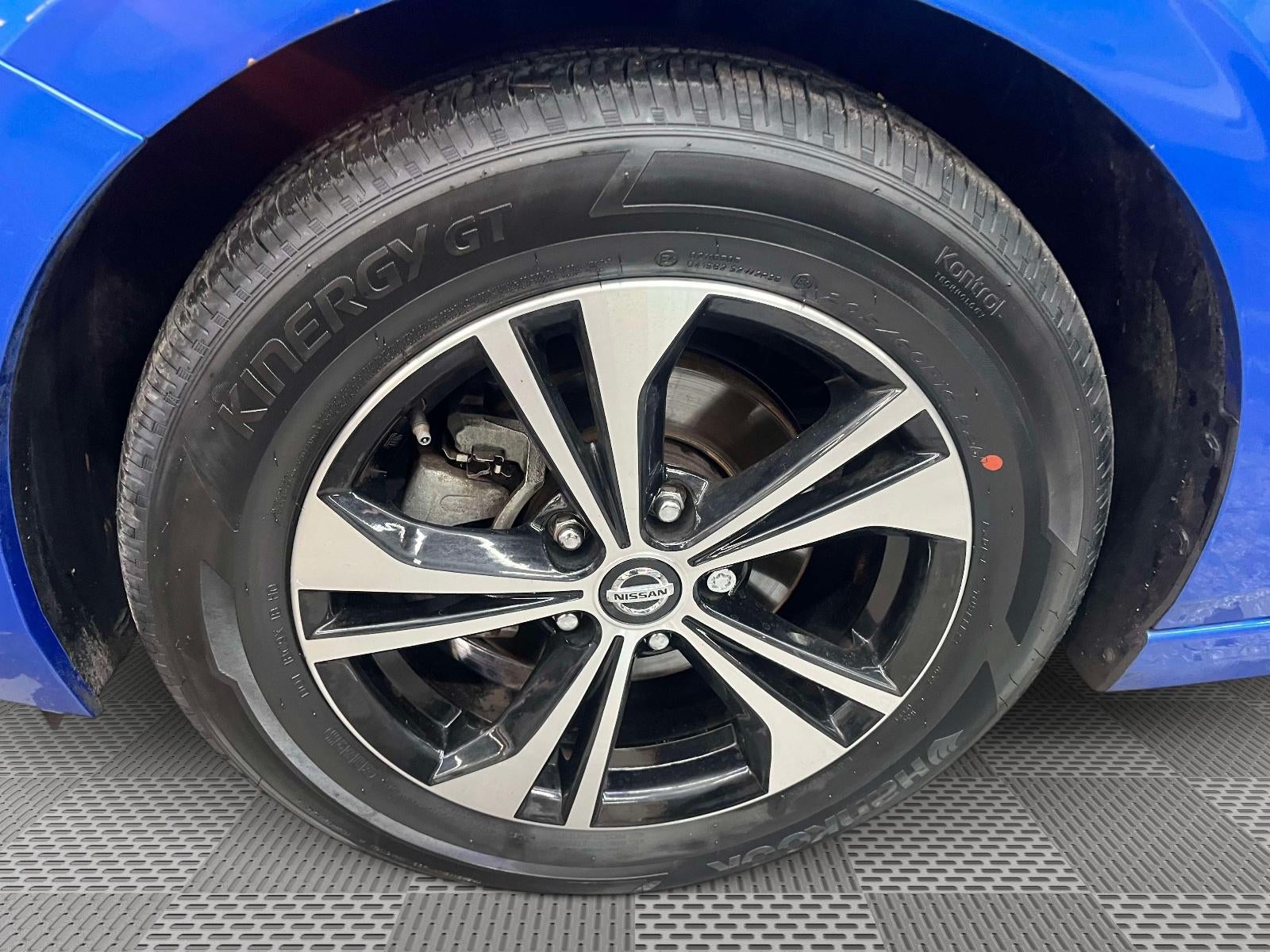2023 Nissan Sentra SV Xtronic CVT