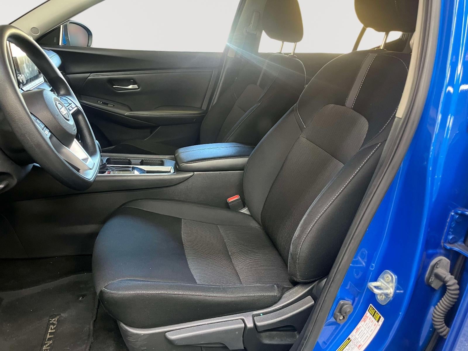 2023 Nissan Sentra SV Xtronic CVT