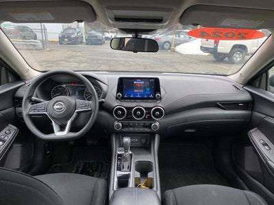 2024 Nissan Sentra SV Xtronic CVT