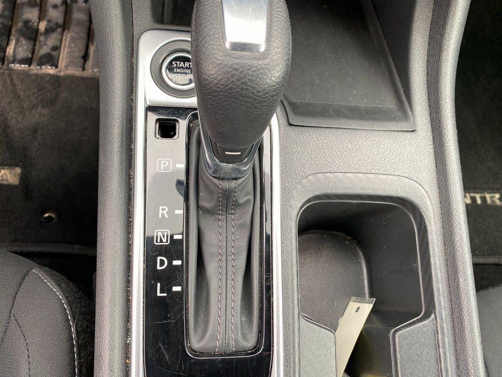 2024 Nissan Sentra SV Xtronic CVT