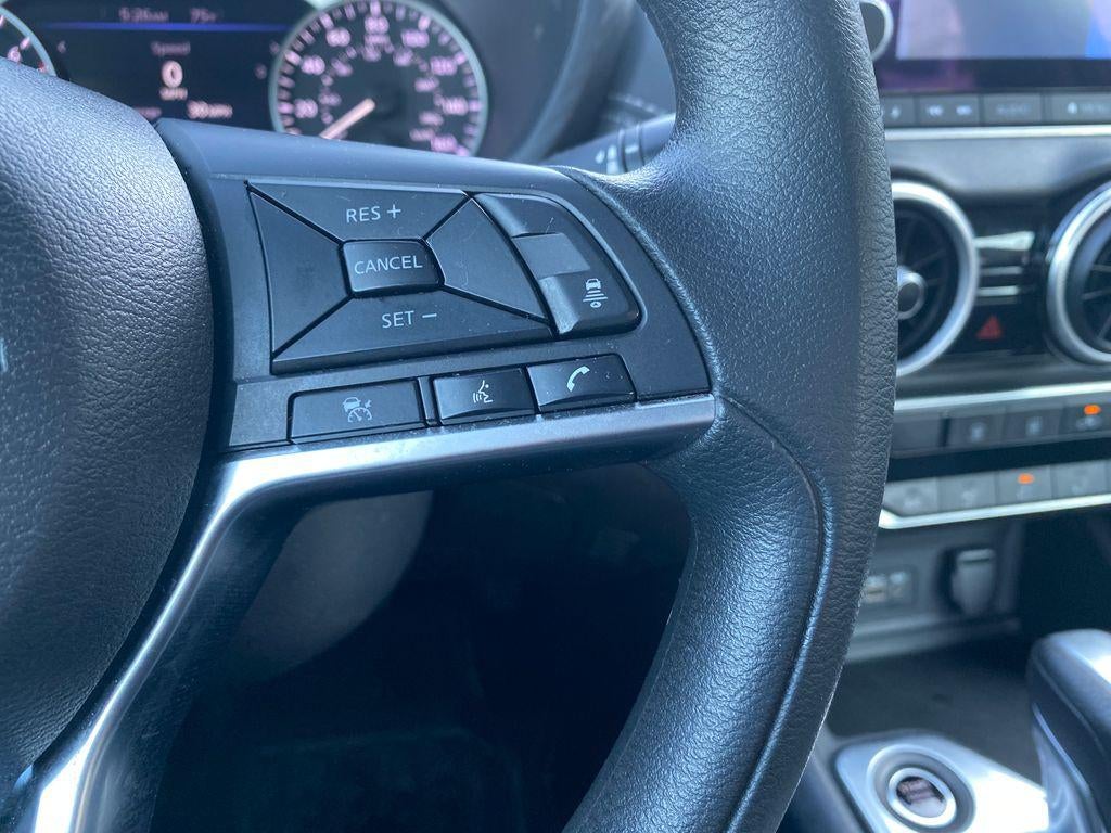 2024 Nissan Sentra SV Xtronic CVT