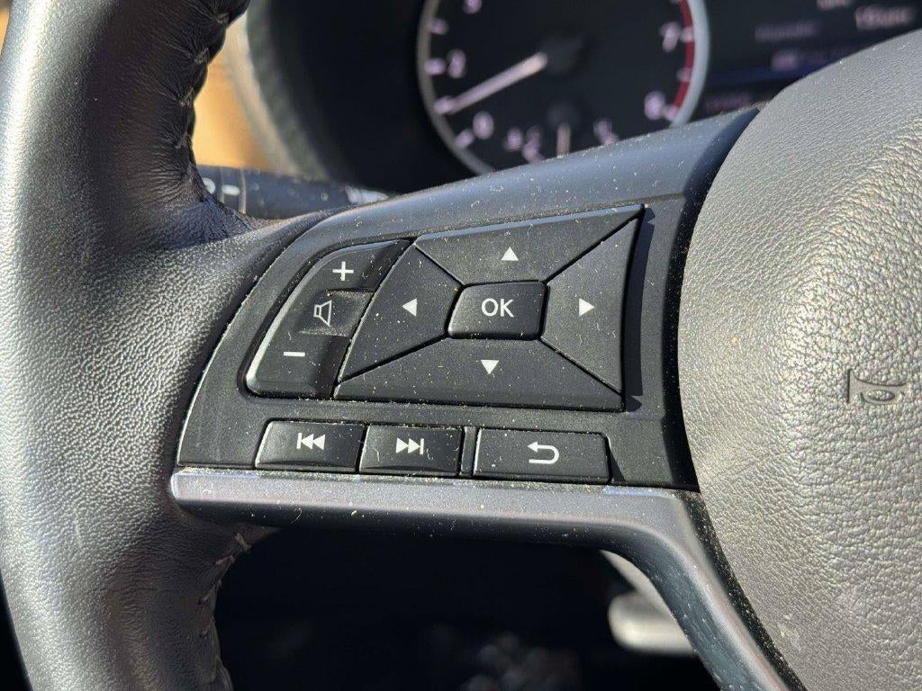 2021 Nissan Sentra SV Xtronic CVT