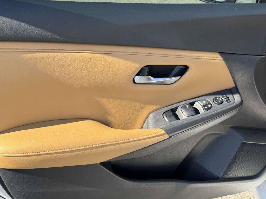 2021 Nissan Sentra SV Xtronic CVT