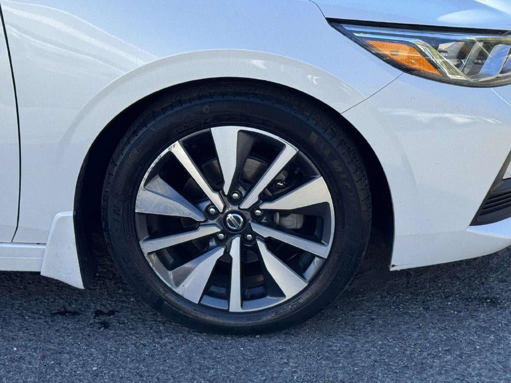2021 Nissan Sentra SV Xtronic CVT