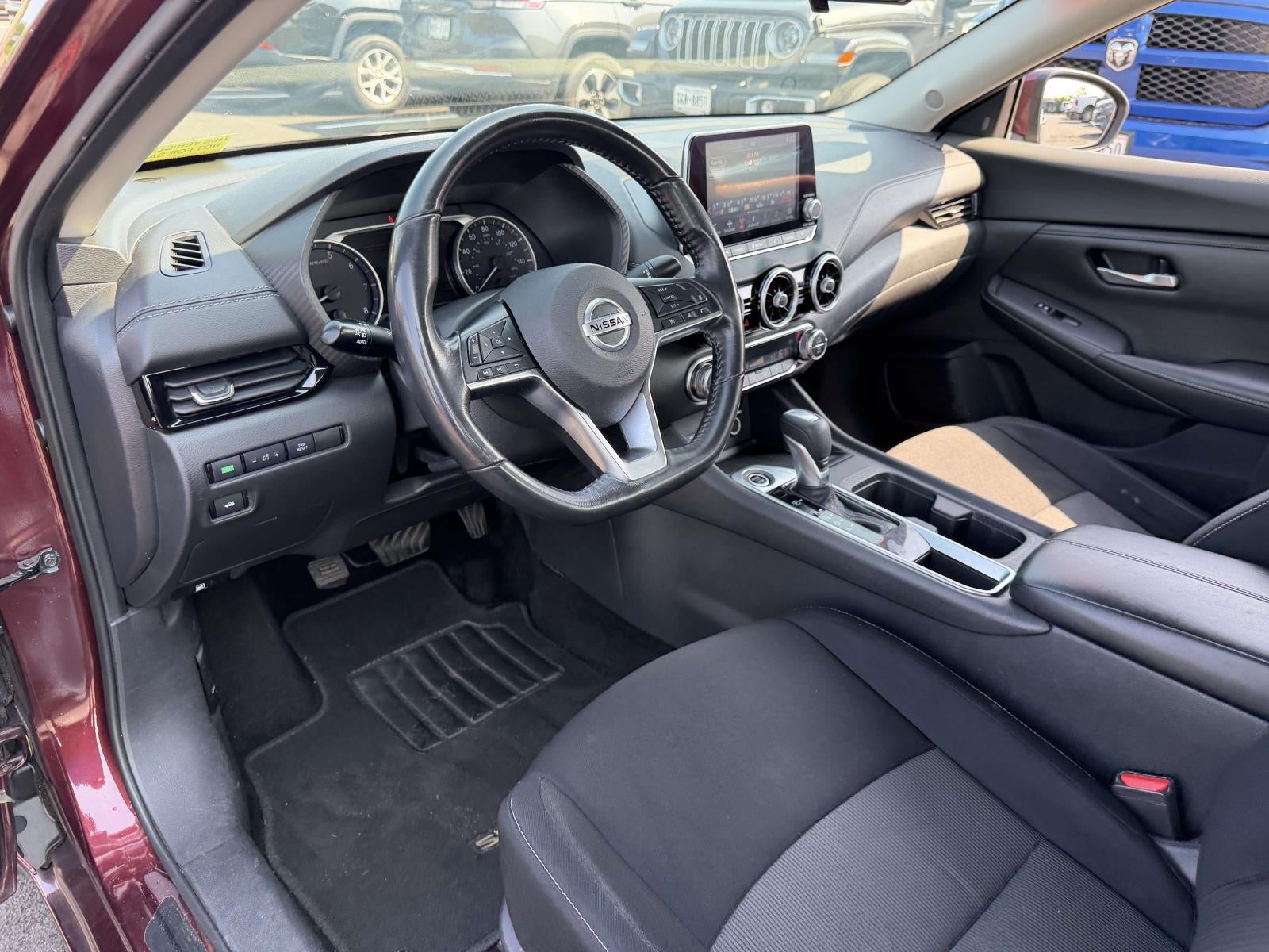 2021 Nissan Sentra SV Xtronic CVT