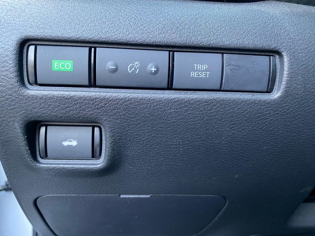 2021 Nissan Sentra SV Xtronic CVT