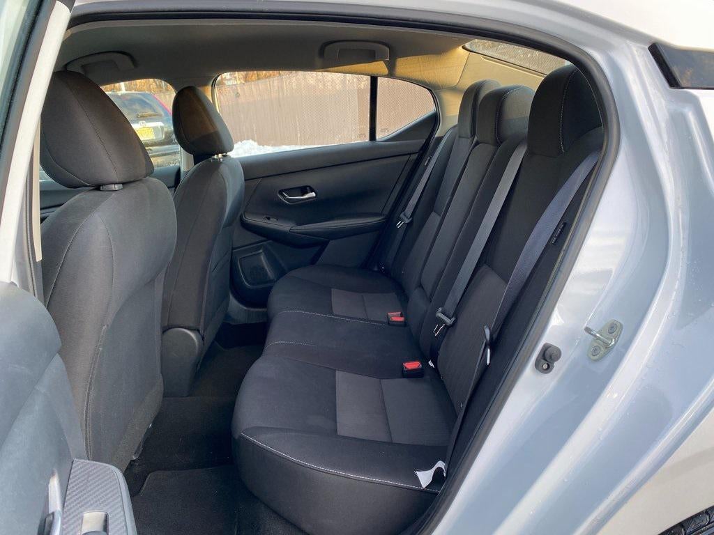 2022 Nissan Sentra SV Xtronic CVT